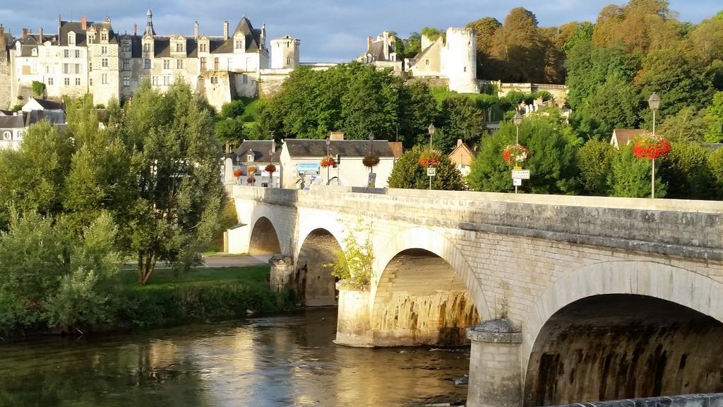 La Chaussee Des Ponts Noyers-sur-Cher Room photo
